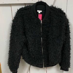 Xhilaration Black faux fur Coat NWT, Zip up, super hip XL